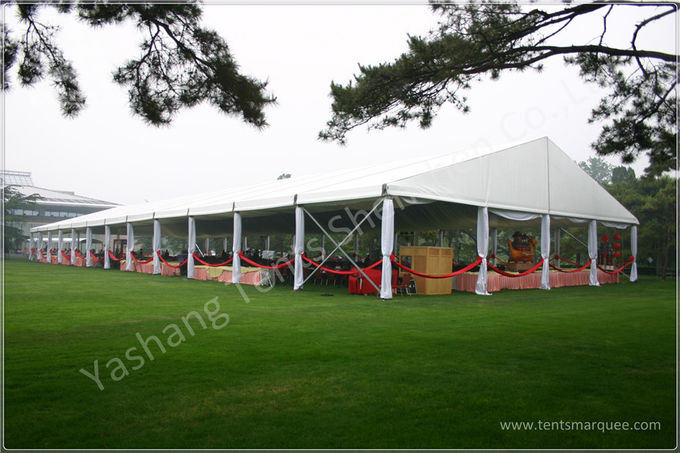 Tente de luxe blanche de mariage de cadre en aluminium de housse en toile de PVC de produit hydrofuge
